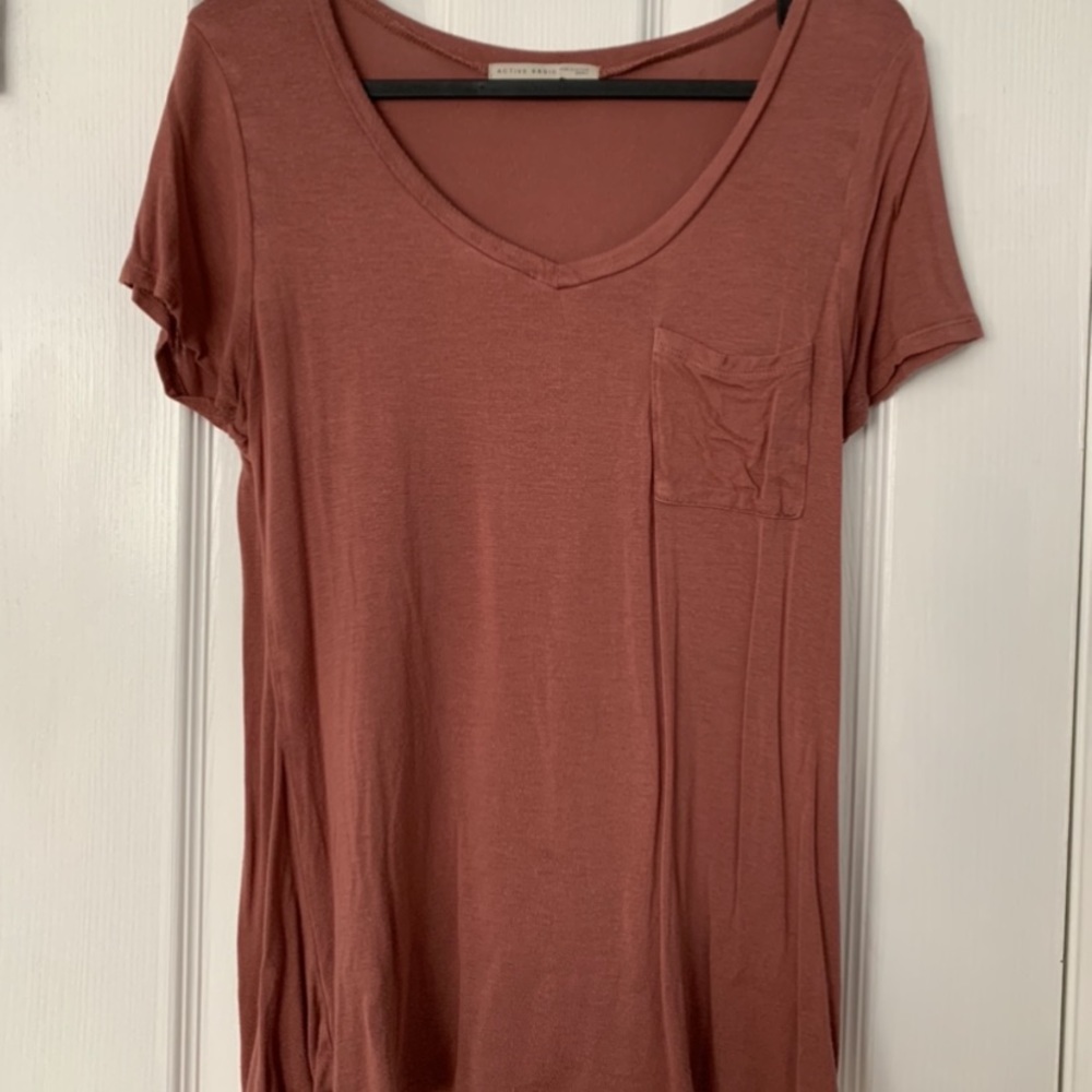 women’s short sleeve tee